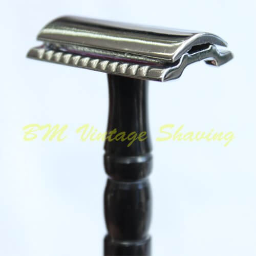 Double Edge Safety Razor - Horn Handle Medium