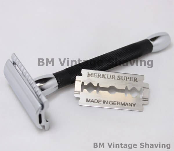 Merkur Double Edge Safety Razor Long handle Black