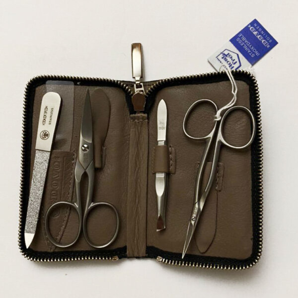 Dovo Manicure Set 5022 066