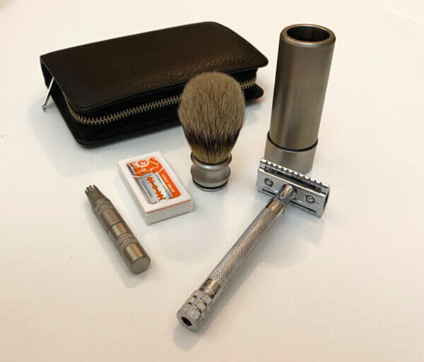 Dovo Merkur Travel Shaving Set