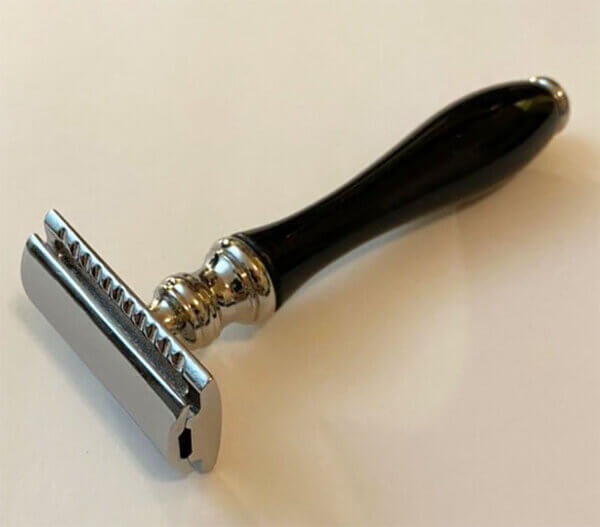 Double Edge Safety Razor - Black Handle